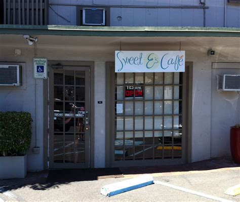 Sweet e's hawaii - SWEET E'S CAFE. Since 2011. 1006 Kapahulu Avenue, Honolulu, HI 96816. 4.9 ( 118) CALL CONTACT. About. The dedicated staff at Sweet E's Café ensures that visitors …